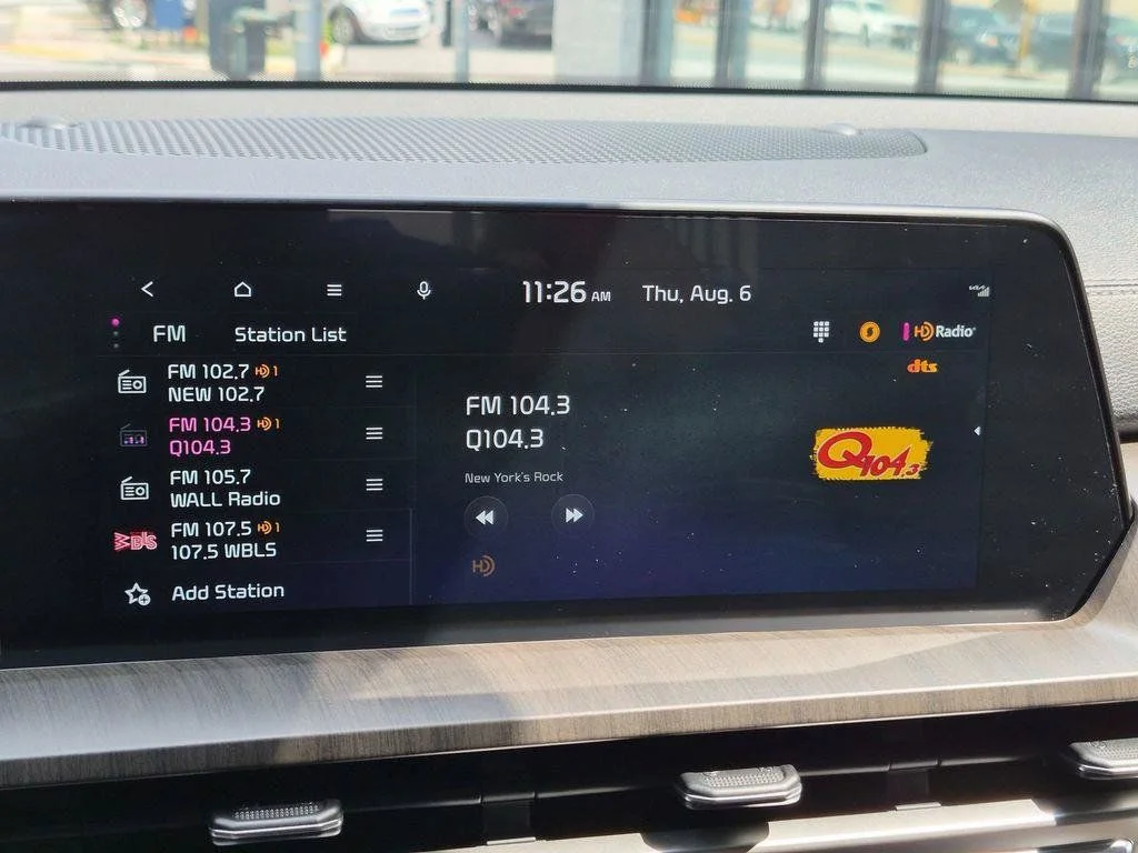 Used 2023 Red Kia EX image 22