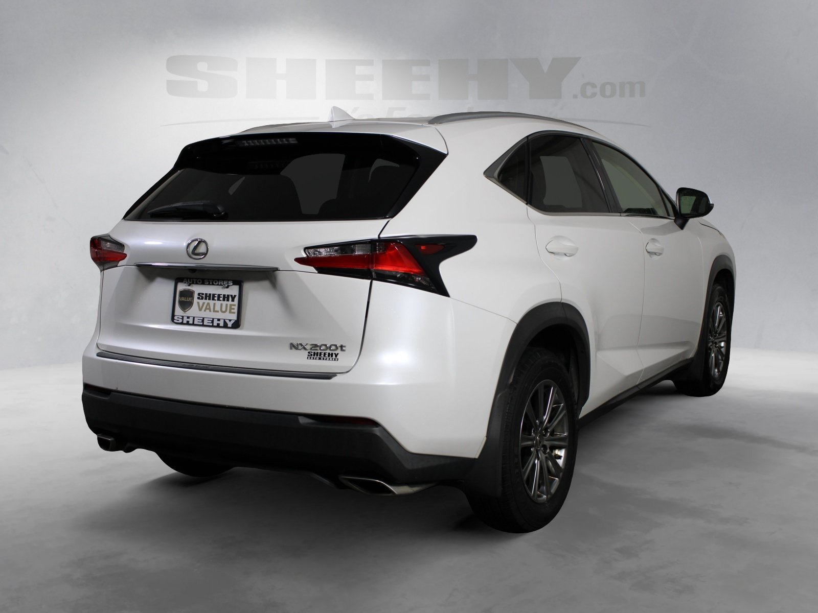 Used 2017 White Lexus 200t image 9