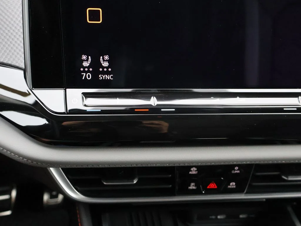 New 2026 Black Volkswagen 2.0T Peak Edition image 21