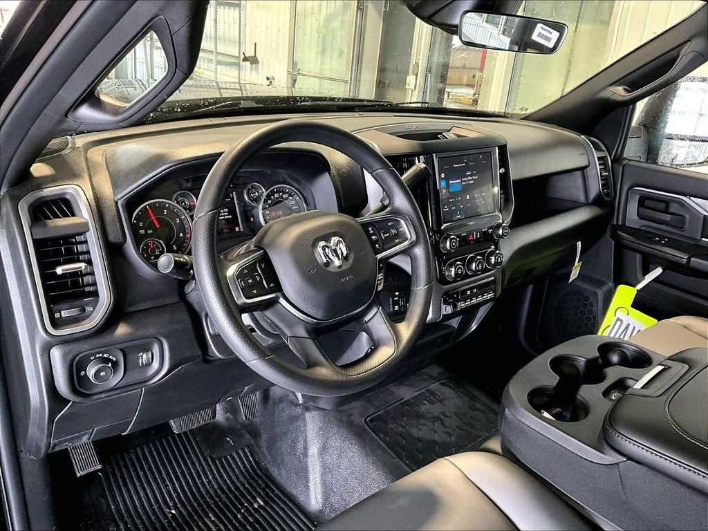 New 2026 Diamond Black Crystal Pearlcoat Ram Tradesman image 9