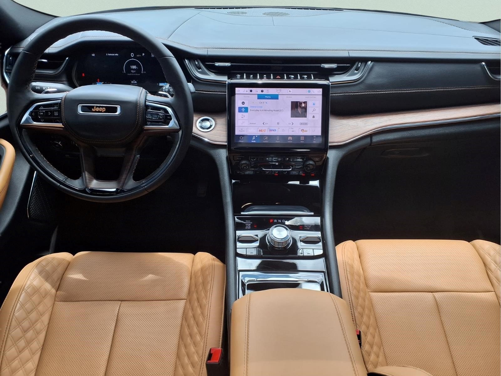 Used 2025 Bright White Clearcoat Jeep Summit image 10