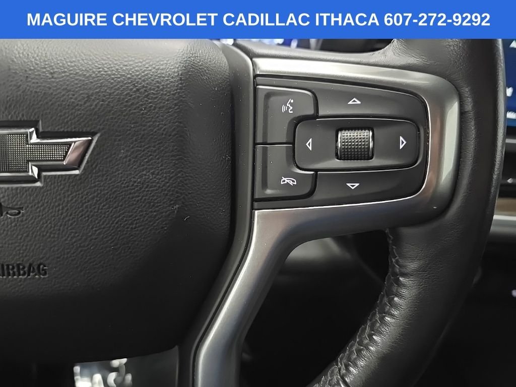 Used 2022 White Chevrolet RST image 20