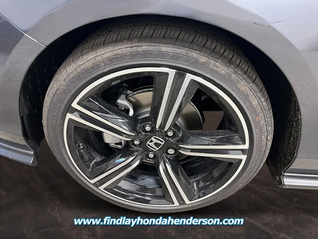 New 2026 Meteorite Gray Metallic Honda SE image 10