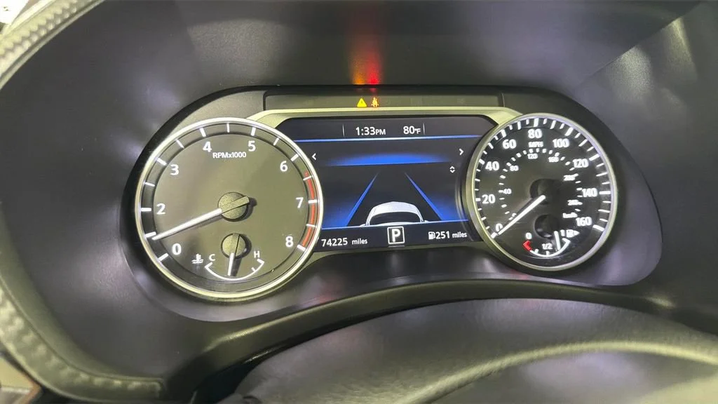 Used 2023 Gray Nissan SV Xtronic CVT image 20