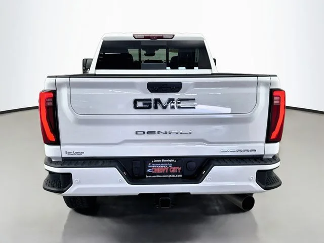 Used 2024 White GMC Denali Ultimate image 6