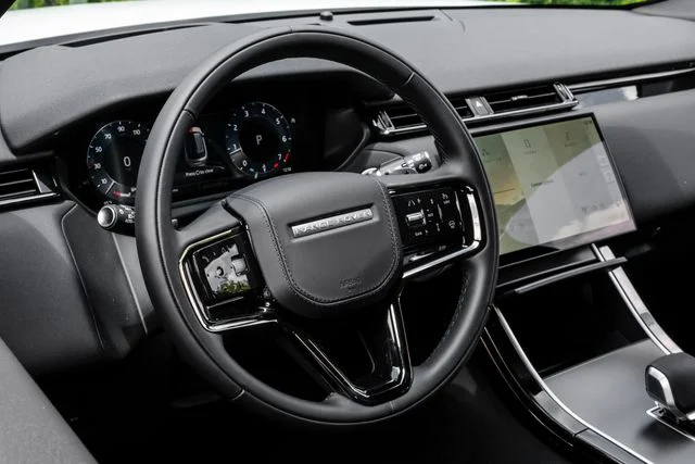 New 2026 White Land Rover S image 22