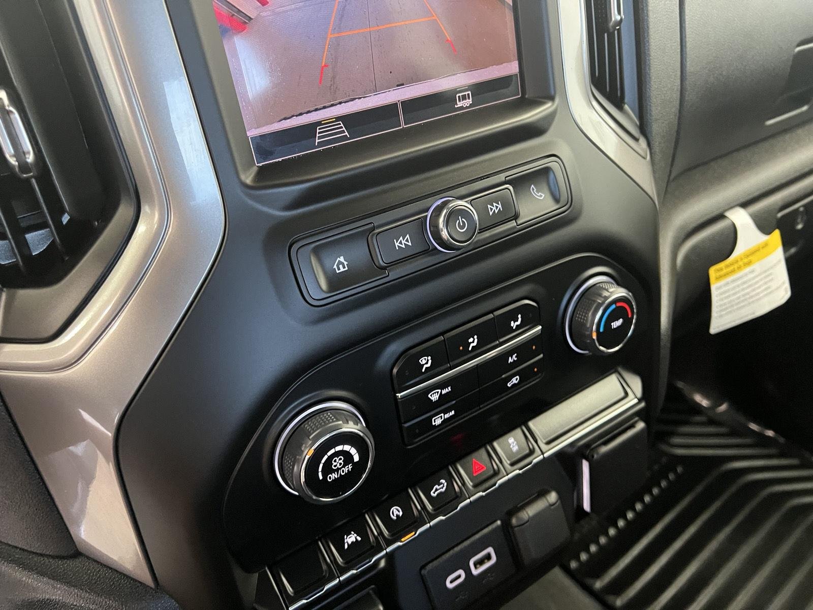 Used 2024 Summit White Chevrolet Custom image 19