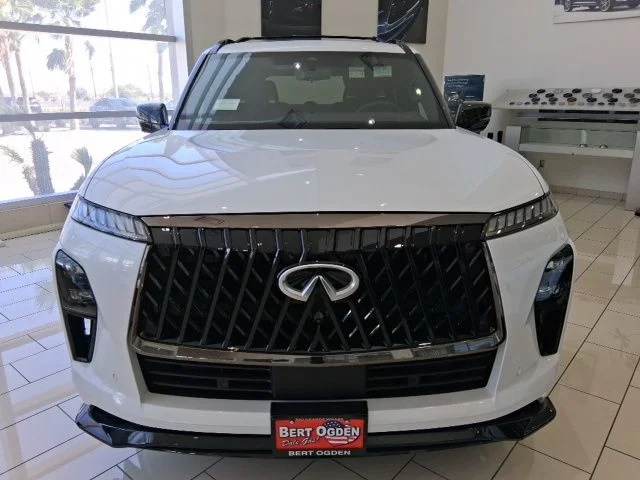 New 2026 RADIANT WHITE INFINITI Sport 4WD image 2