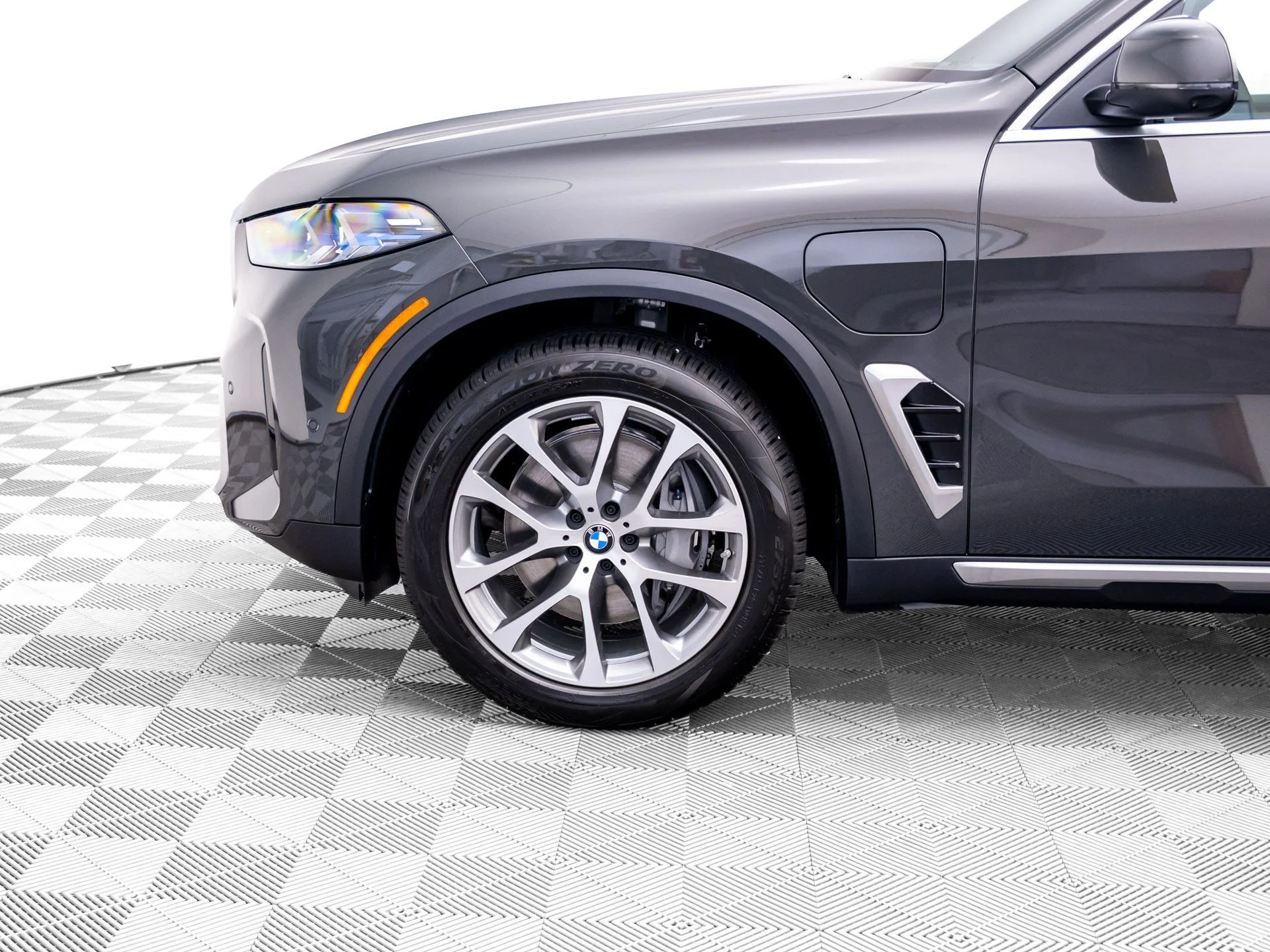 New 2026 Gray BMW xDrive50e image 37