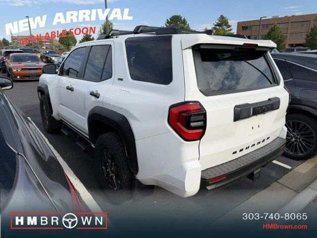 Used 2025 Ice Toyota SR5 image 3