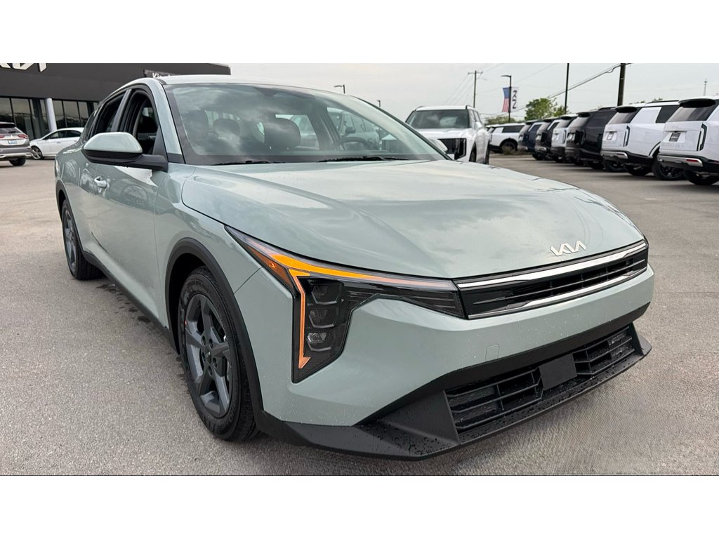 New 2026 Morning Haze Kia LXS image 2