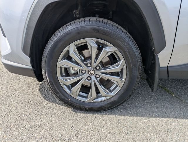 2024 Toyota RAV4 XLE Premium - Photo 10
