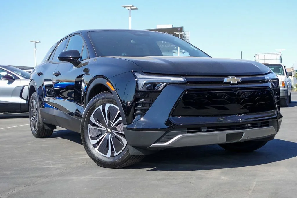 2025 Chevrolet Blazer EV LT FWD's photo
