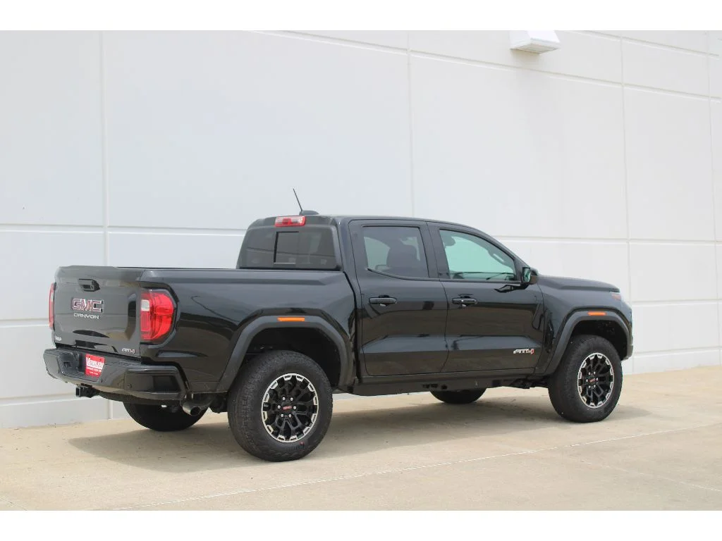 New 2026 ONYX BLACK GMC 4WD AT4 image 6