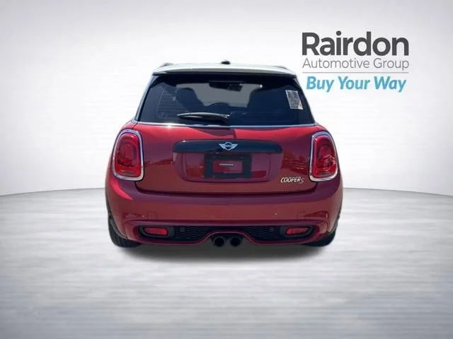 Used 2017 Blazing Red MINI Cooper S image 6