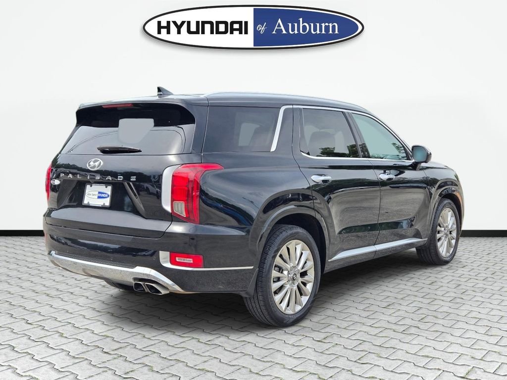 Used 2020 Black Hyundai Limited image 5
