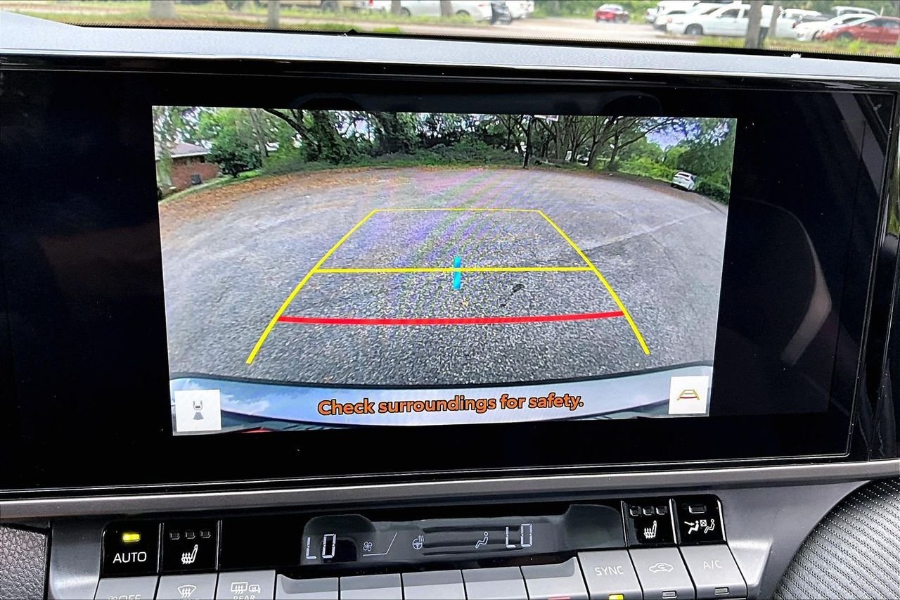 Certified Used 2025  Toyota SE image 13