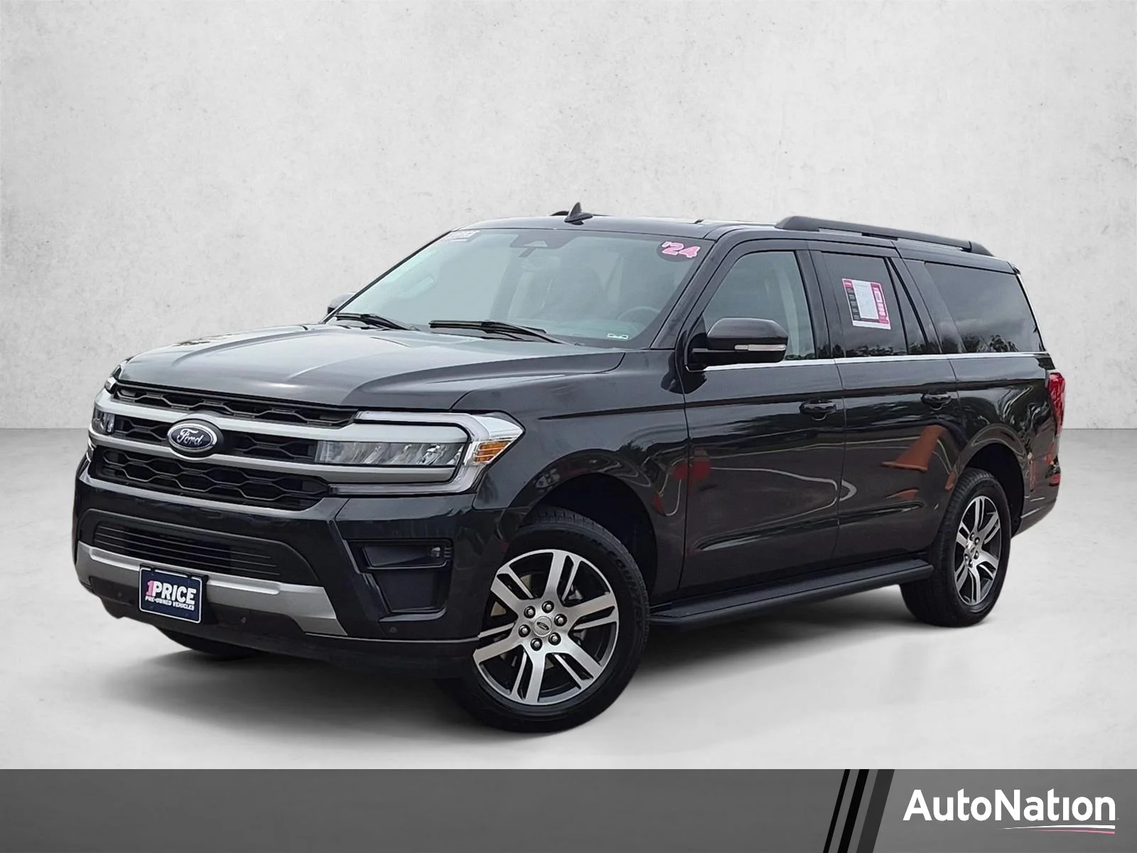 Used 2024 Dark Matter Gray Metallic Ford XLT image 1