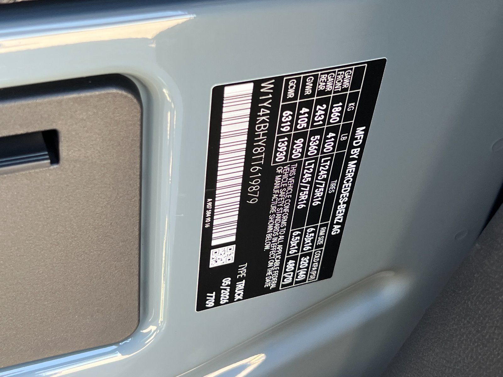 New 2026 Blue Grey Mercedes-Benz Cargo 144 WB image 24