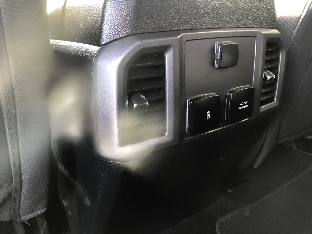 Used 2019 Oxford White Ford XLT image 20