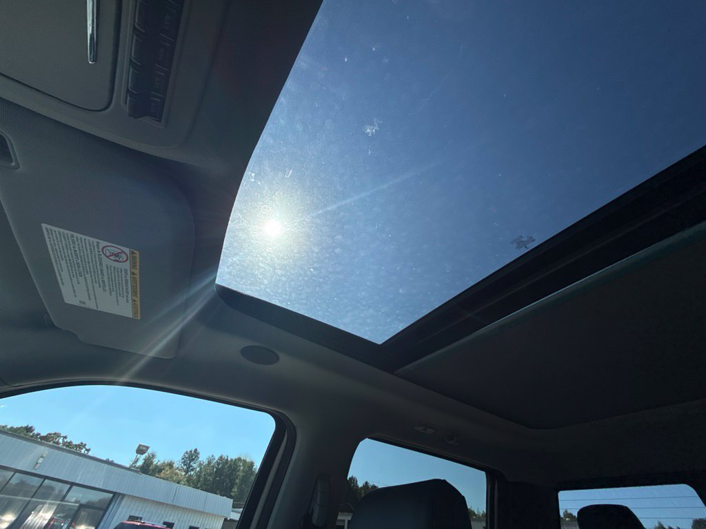 New 2026 Star White Metallic Tri-Coat Ford F-250® Lariat® image 36
