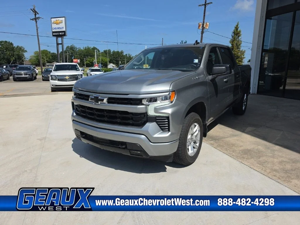 Used 2026 Gray Chevrolet RST image 3
