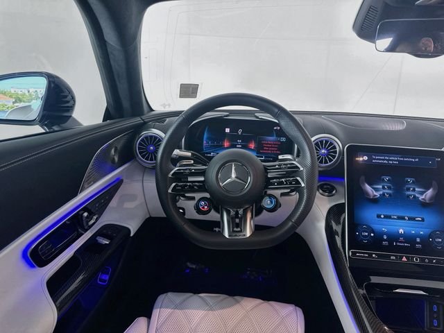 Certified Used 2025  Mercedes-Benz Base image 23