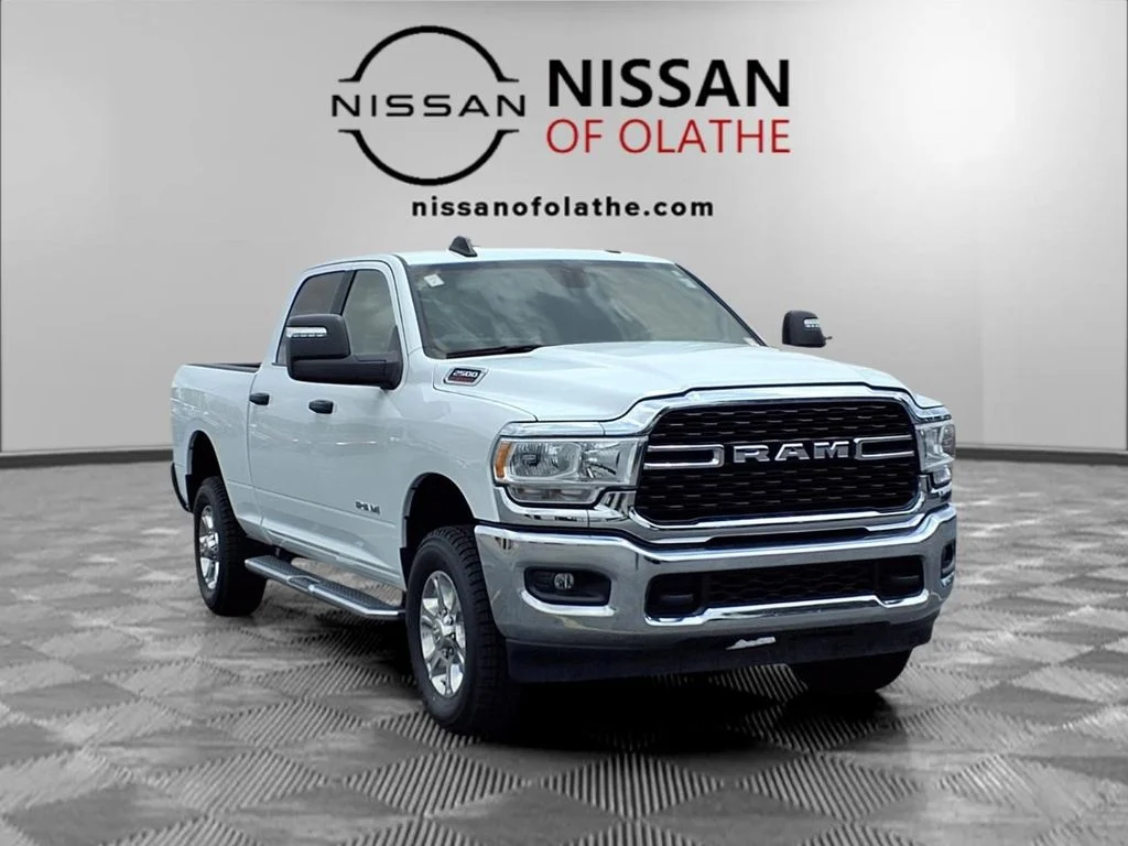 Certified Used 2024 White Ram Big Horn image 30