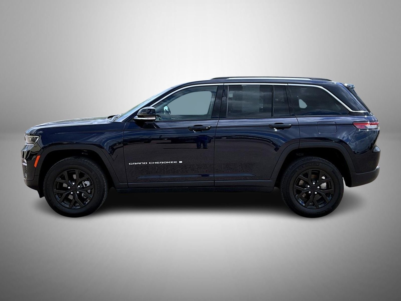 Used 2024 Blue Jeep Limited image 8