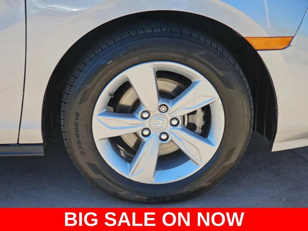 Used 2019 Blue Honda EX image 39