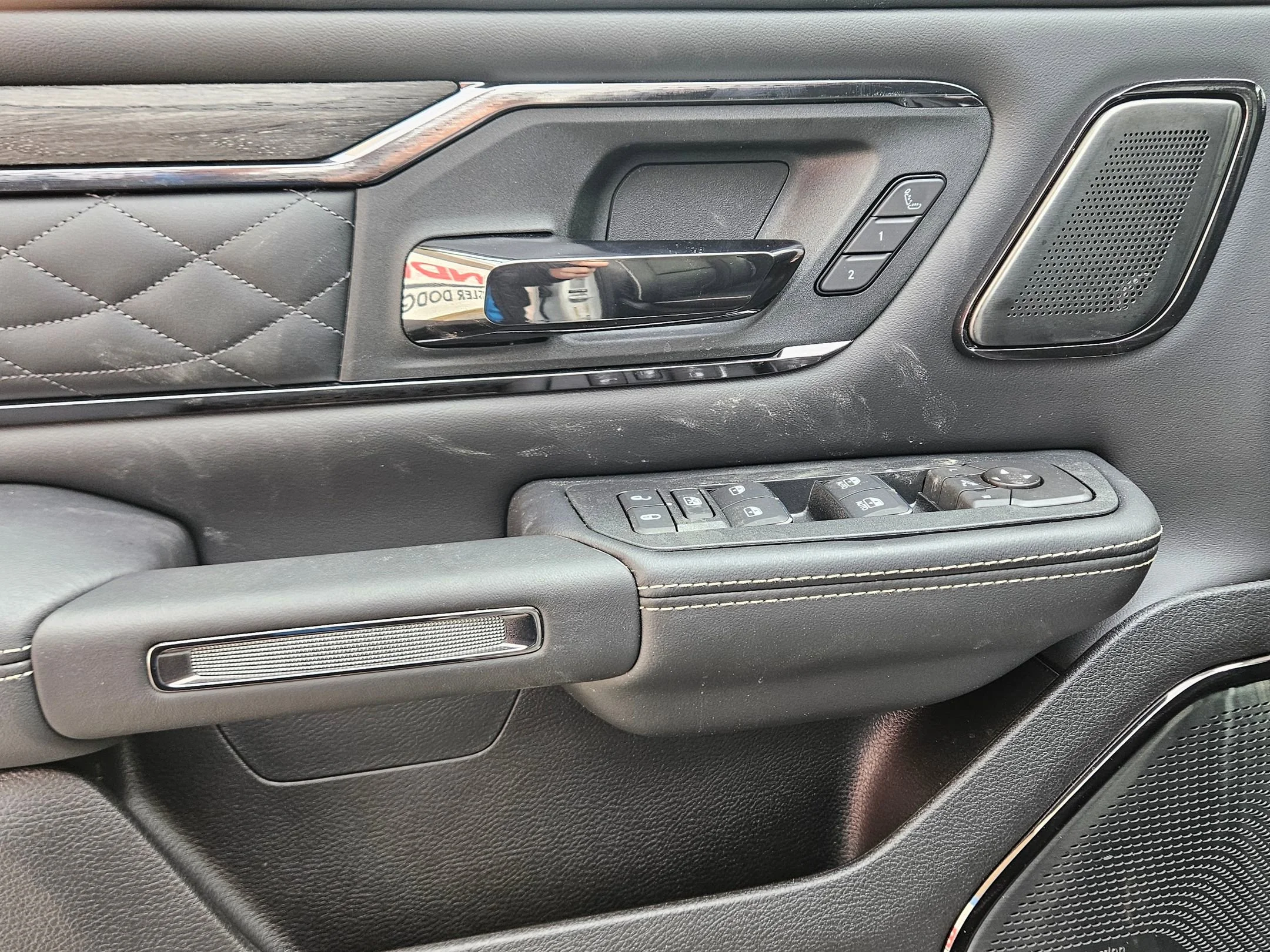 2026 RAM 1500 Limited - Photo 16