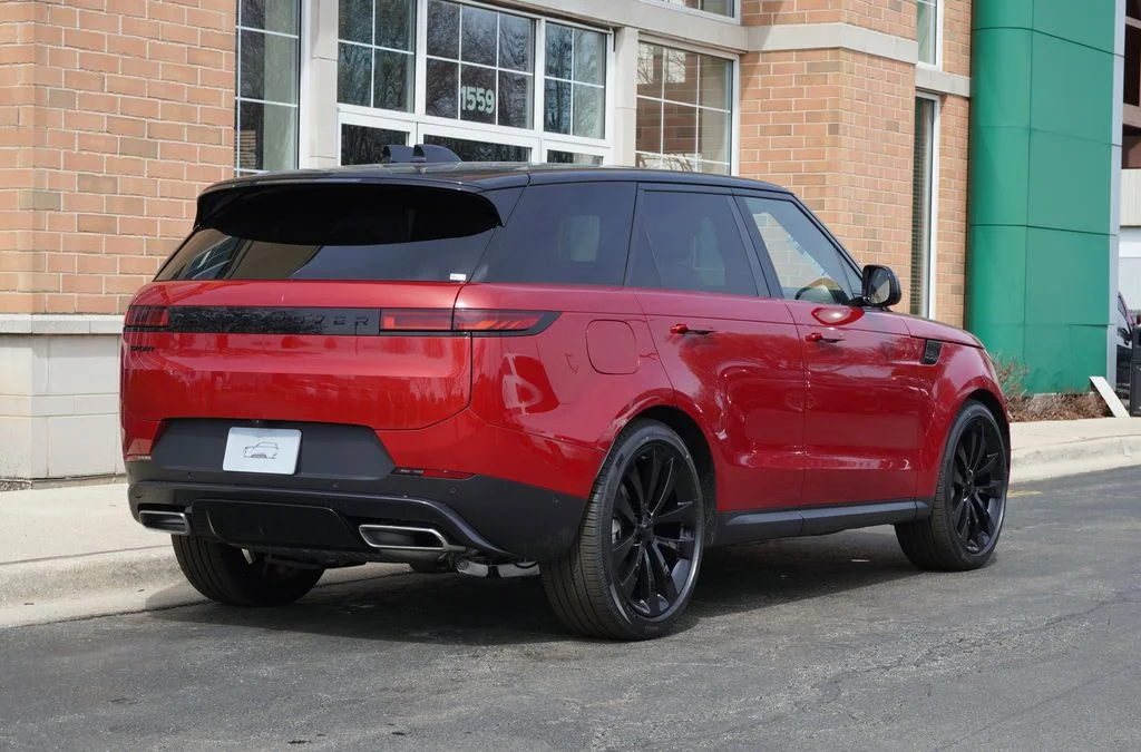 New 2026 Firenze Red Land Rover SE image 6
