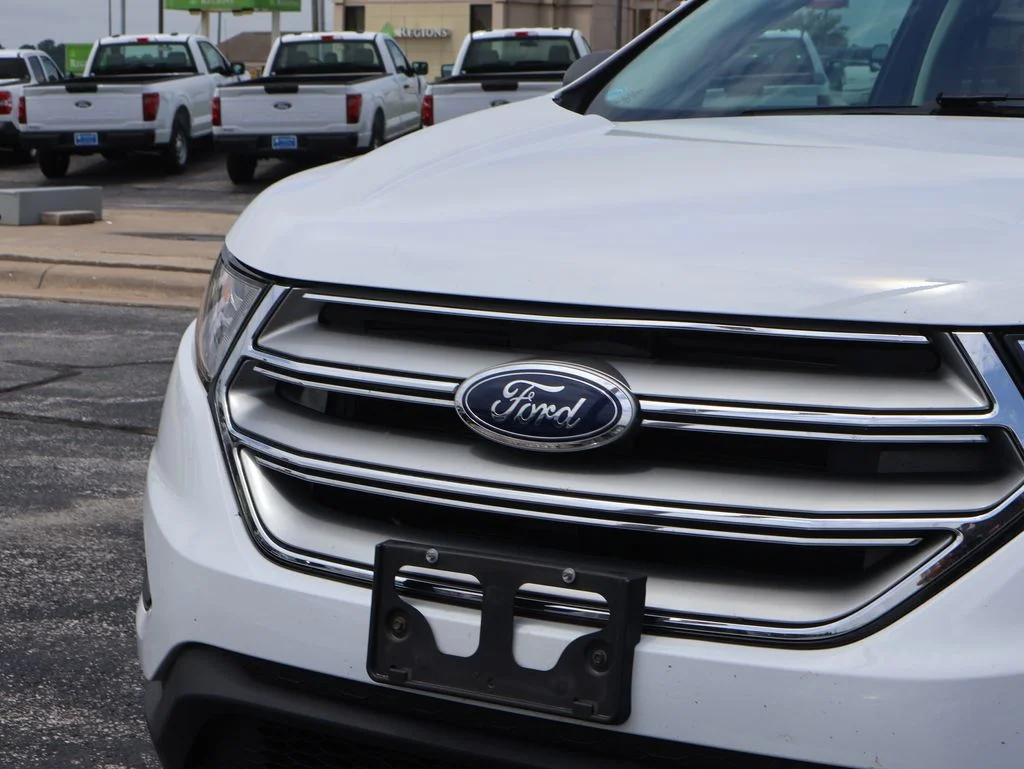 Used 2018 Ford Edge SE with VIN 2FMPK3G90JBC55595 for sale in Ozark, MO