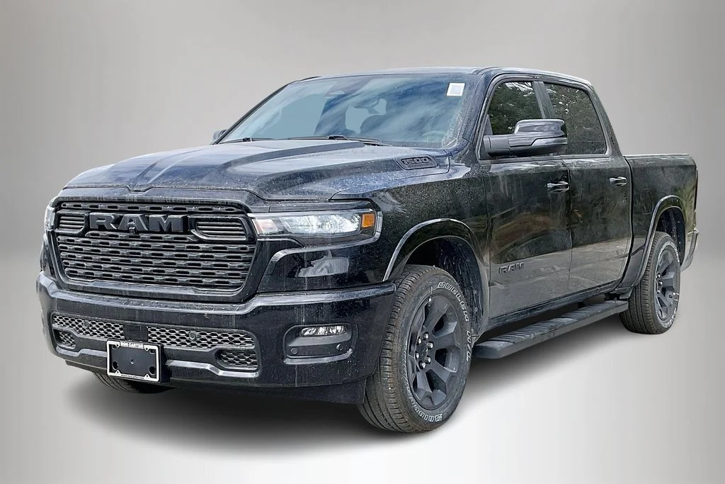 New 2026 Diamond Black Crystal Pearl-Coat Exterior Paint RAM Big Horn/Lone Star image 2