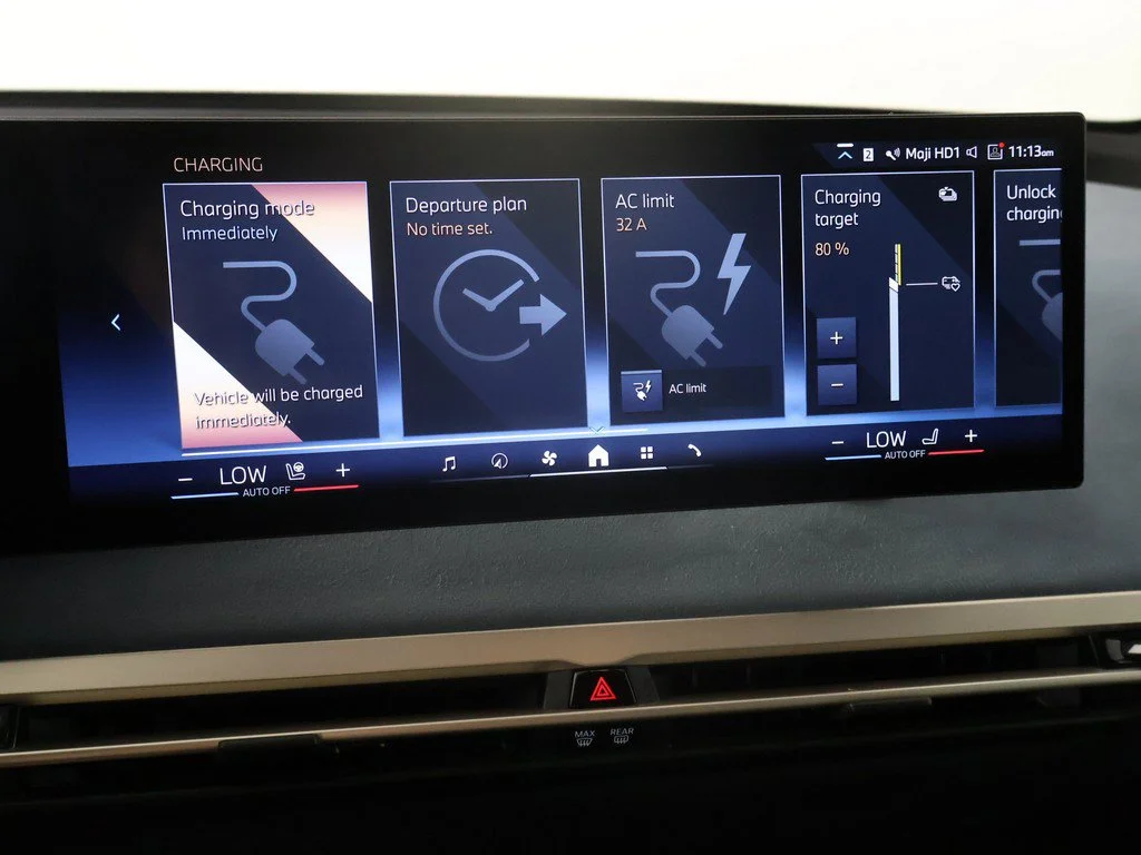 Used 2024 Black BMW xDrive50 image 44