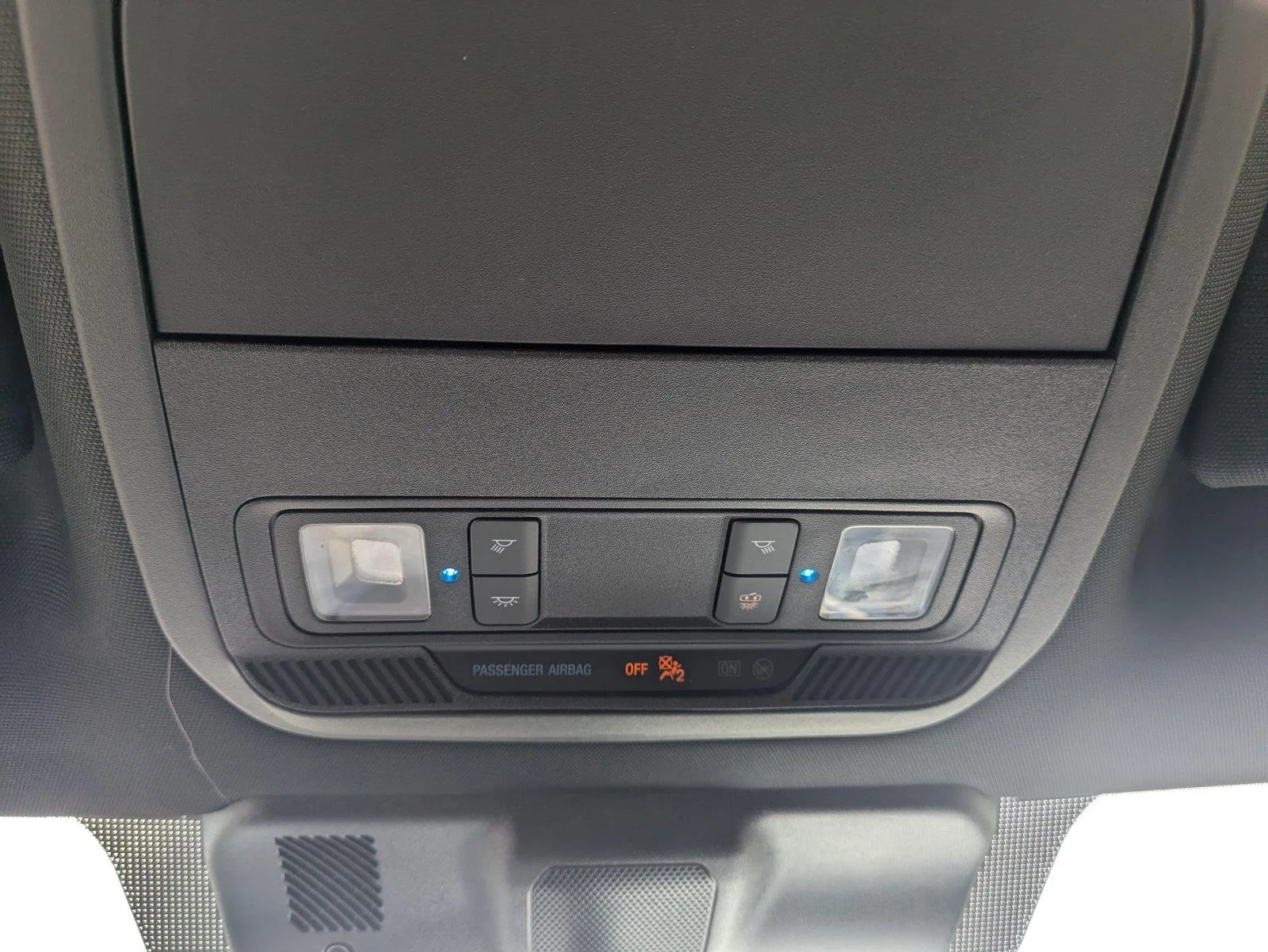 New 2026 Agate Black Metallic Ford XLT image 25