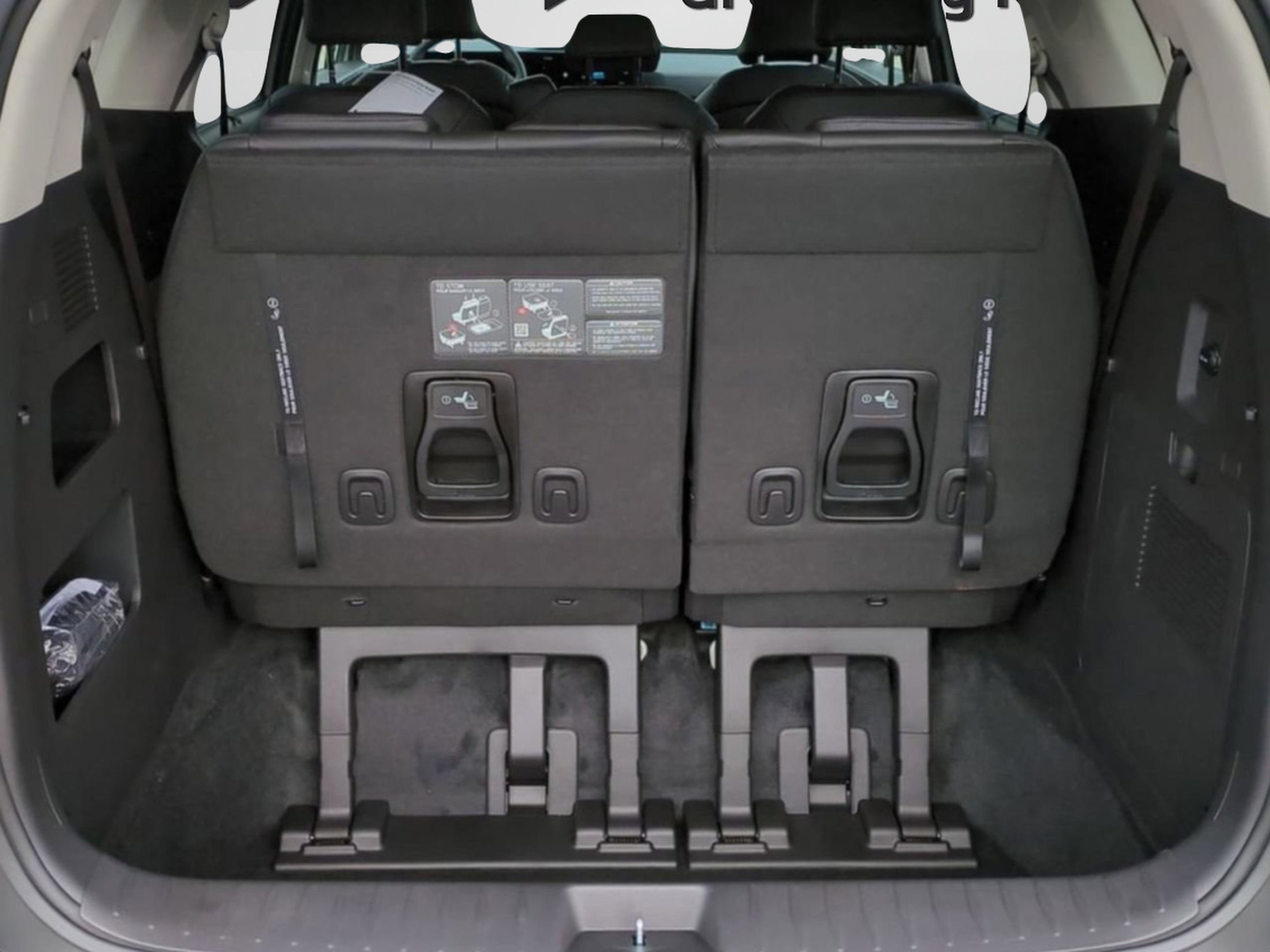 New 2026 Ivory Silver Kia EX image 15