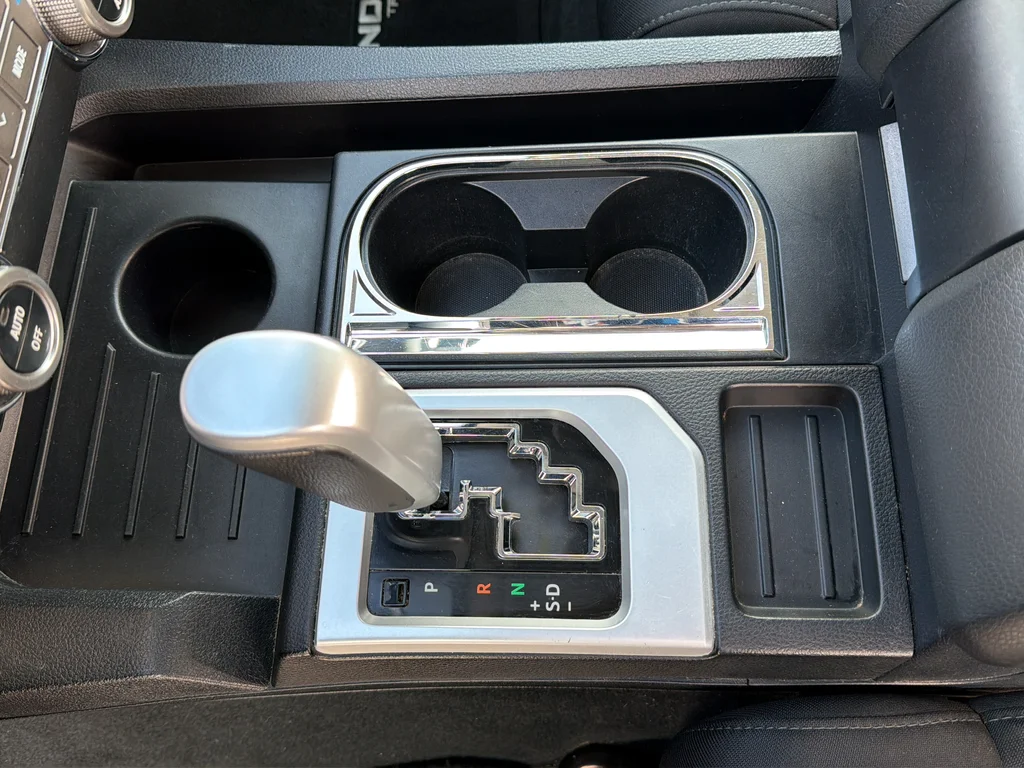 Used 2021 White Toyota SR5 image 21