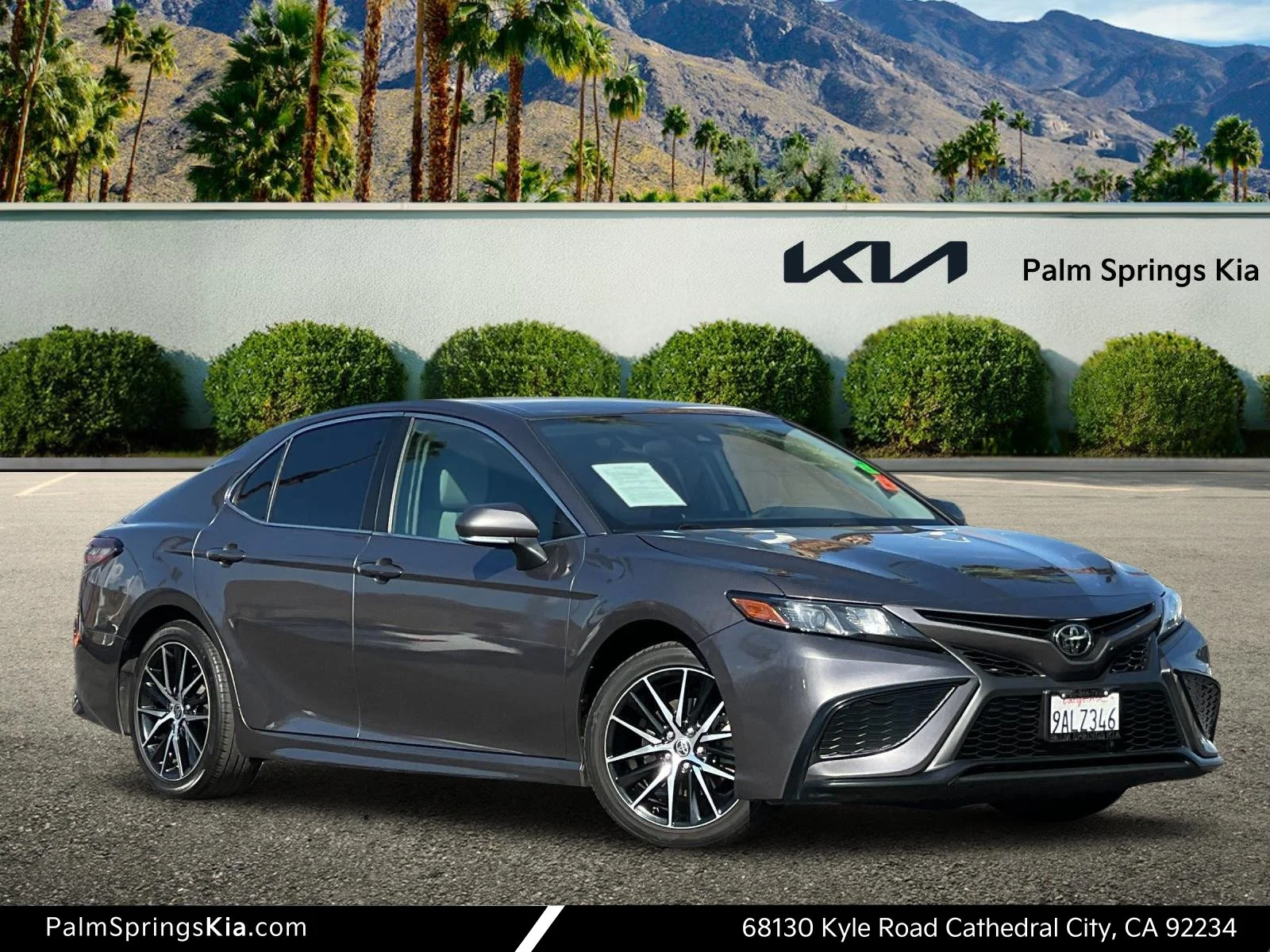 2022 Toyota Camry SE