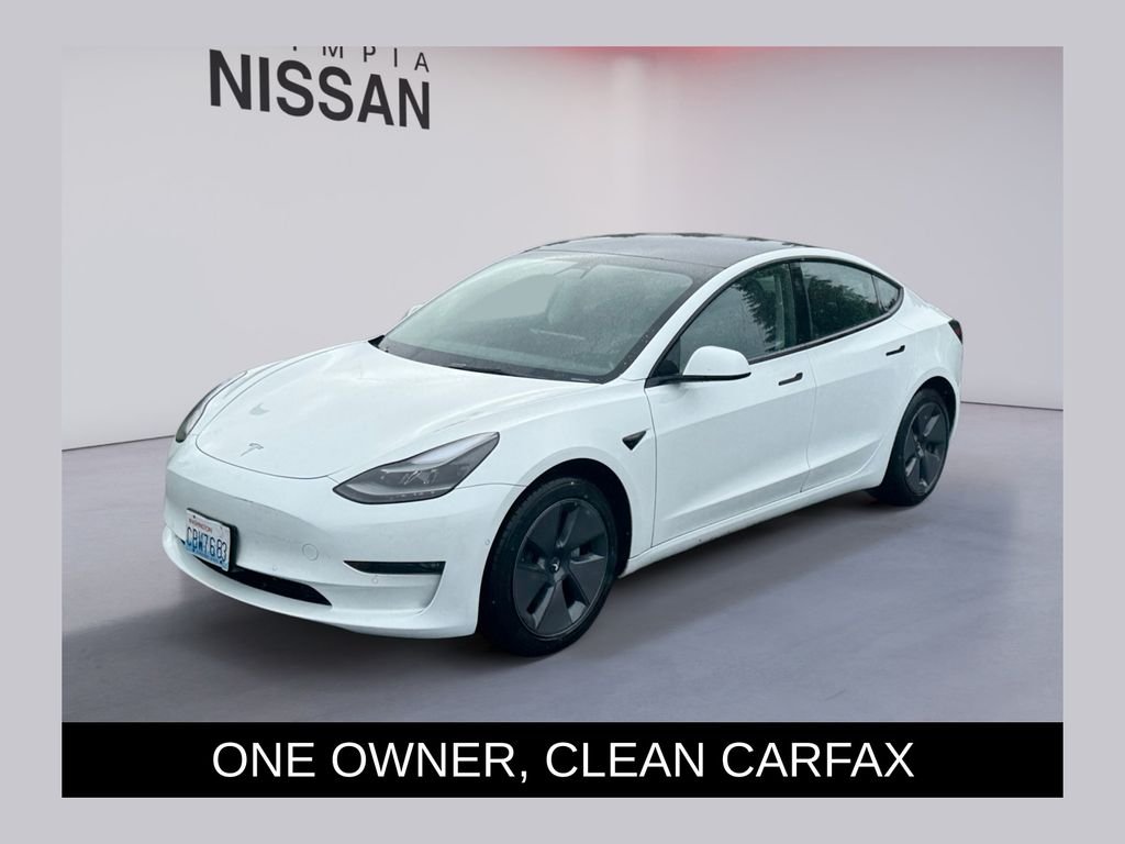 Used 2022 White Tesla Long Range image 1