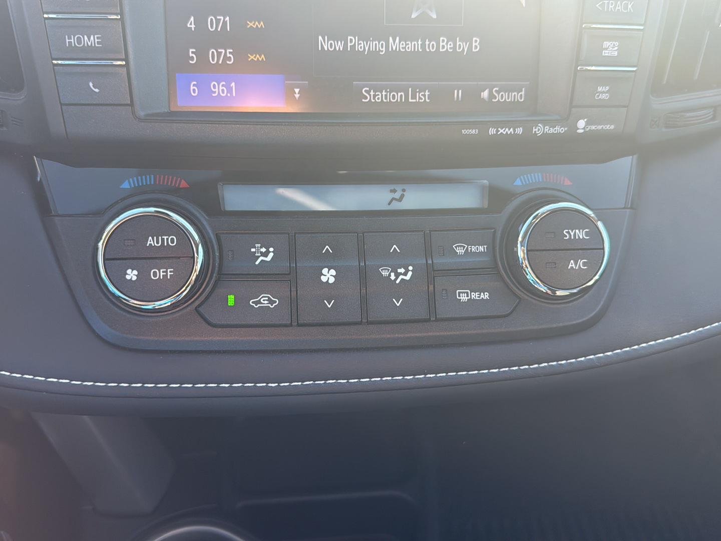 Used 2017 Black Currant Metallic Toyota XLE image 11