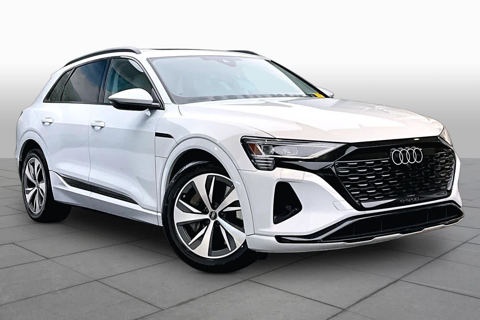 Pre-Owned 2024 Audi Q8 E-tron Premium