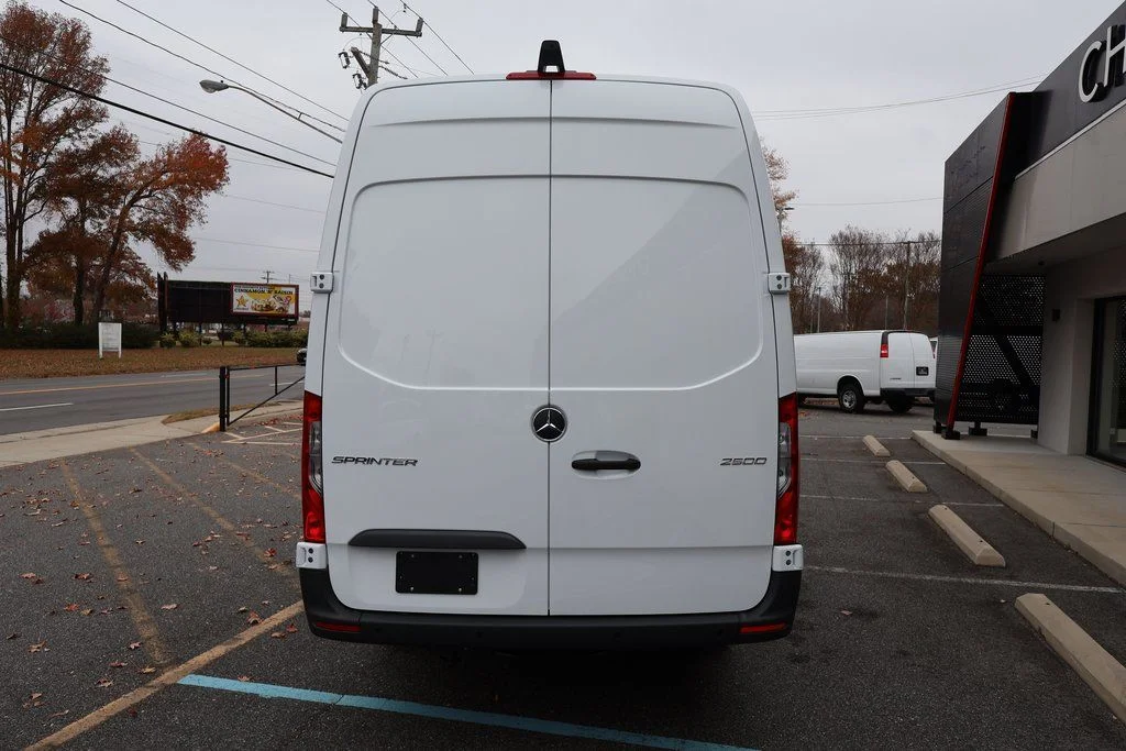 New 2026 White Mercedes-Benz Cargo 170 WB image 3