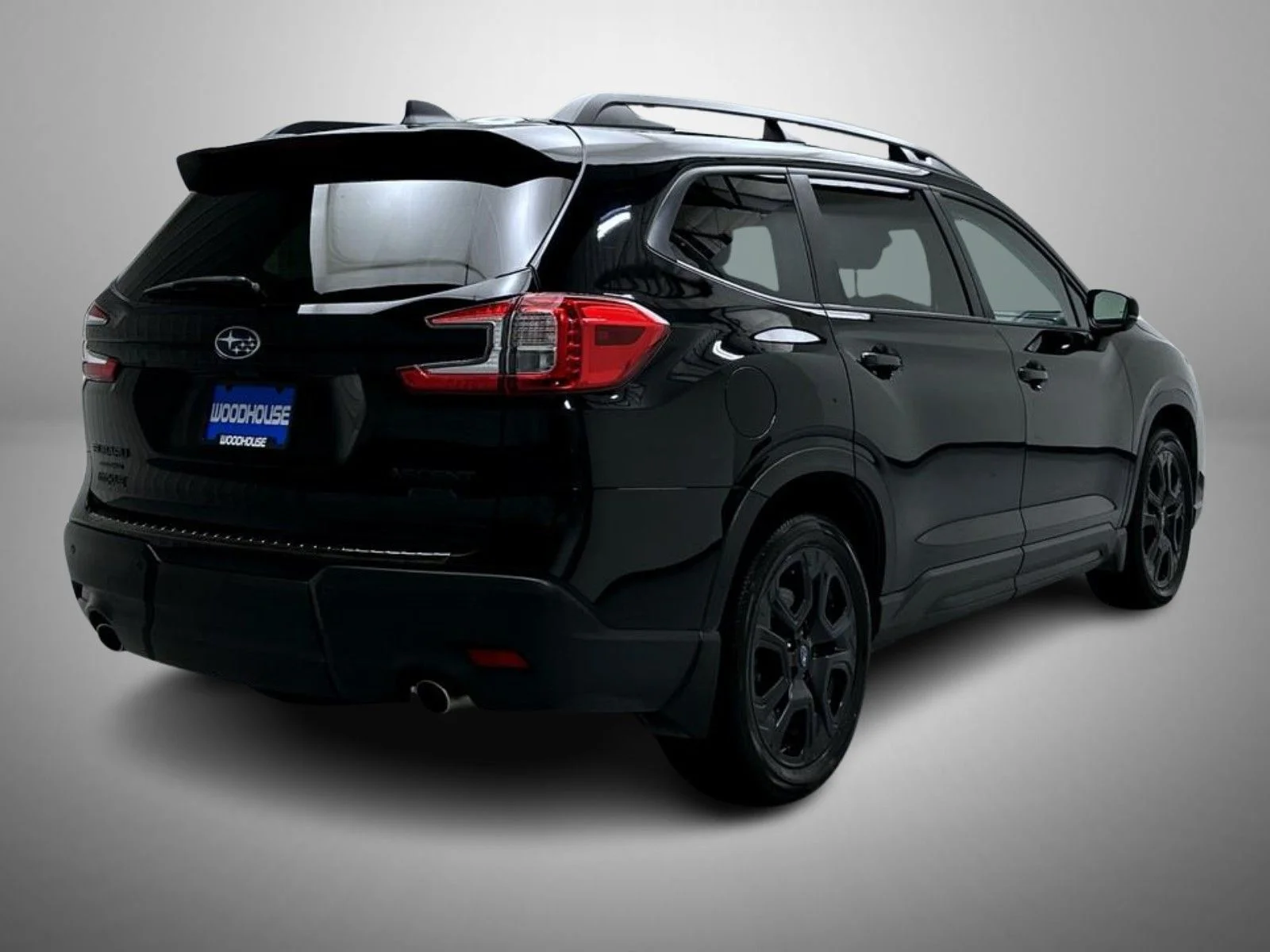 Used 2024 Black Subaru Onyx Edition image 5