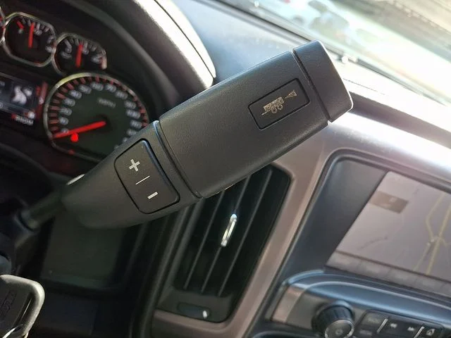 Used 2014 Gray GMC SLT image 16