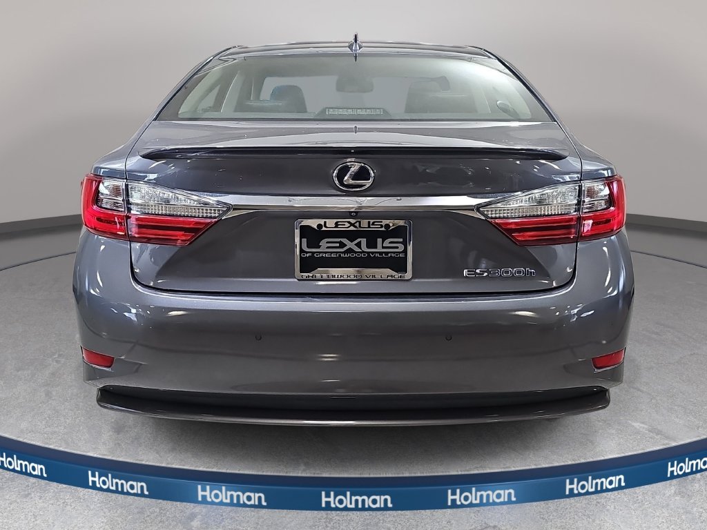 Used 2016 Gray Lexus 300h image 7