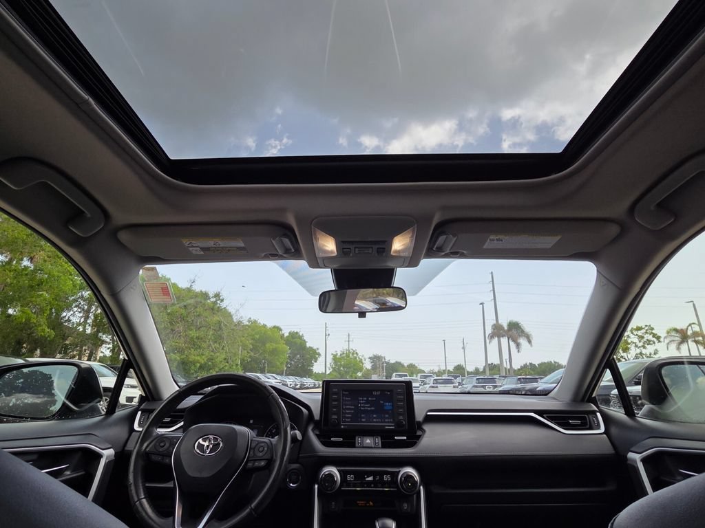 Used 2022 Blueprint Toyota XLE Premium image 25