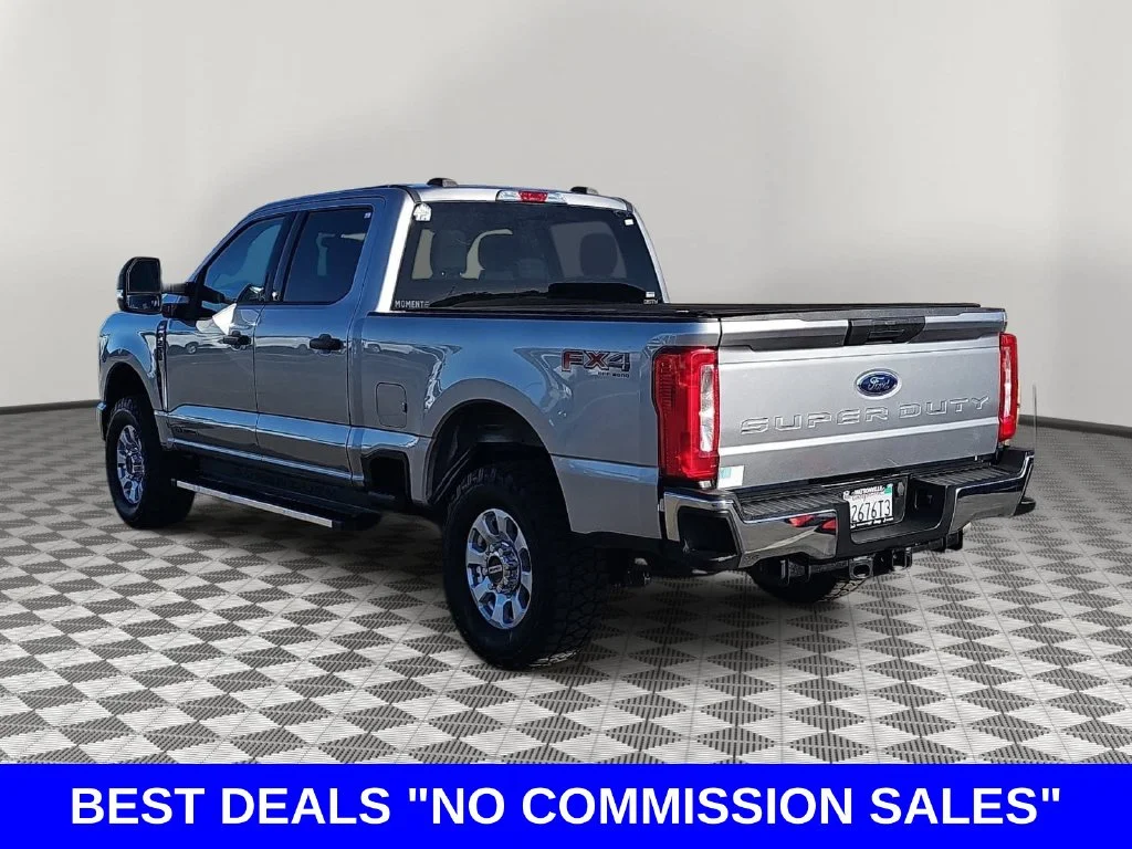 Used 2023 Iconic Silver Metallic Ford XLT image 5