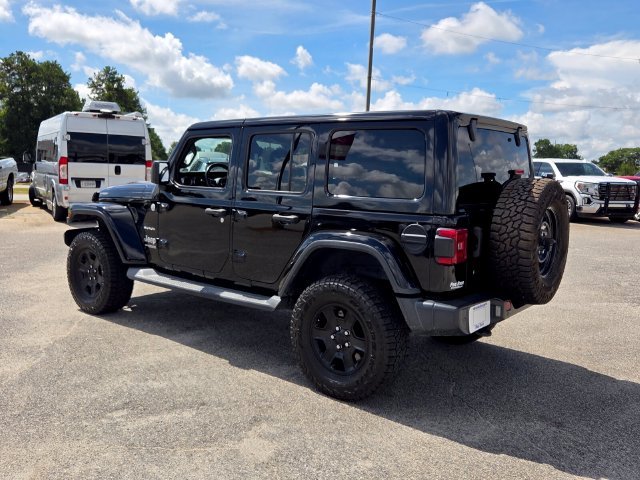 Used 2019 Black Jeep Unlimited Sahara image 10