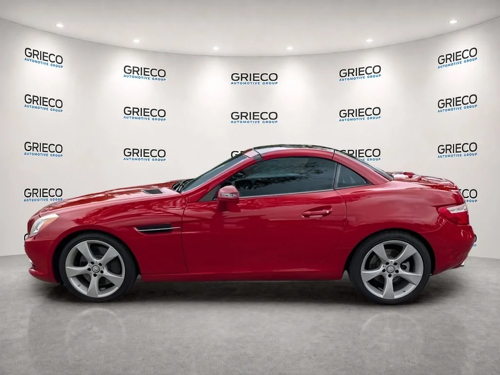 Used 2012 Red Mercedes-Benz SLK 350 image 4